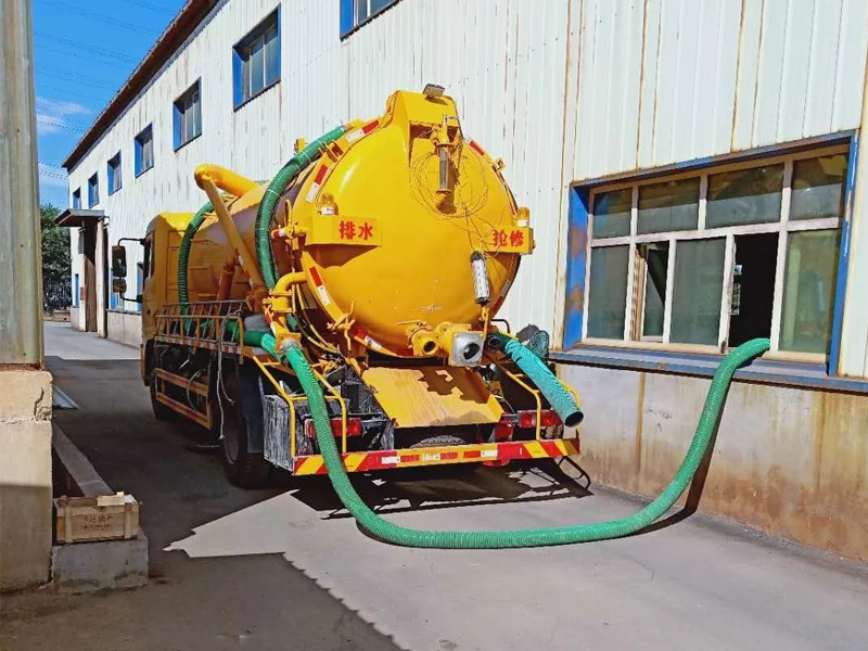 石景山厂区化粪池清理