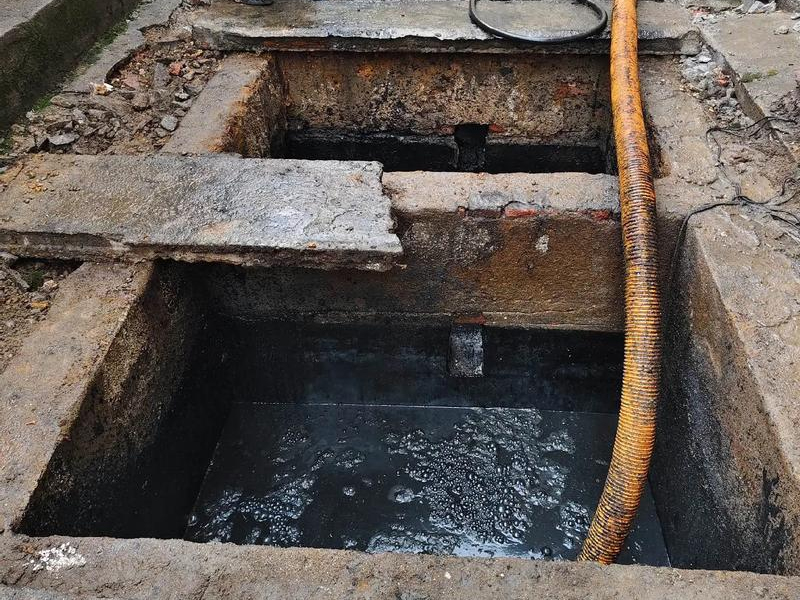 石景山清理化粪池